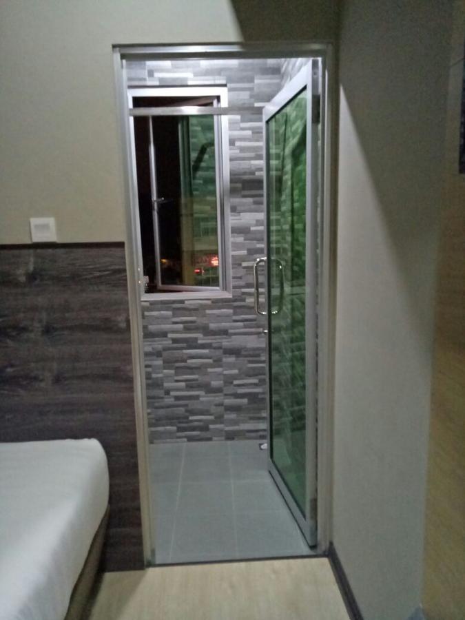 Qing Yun Resthouse -Delima Satu Hotel Kampong Serusup Exterior foto